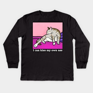 I can kiss my own ass, cat is cleaning itself Kids Long Sleeve T-Shirt